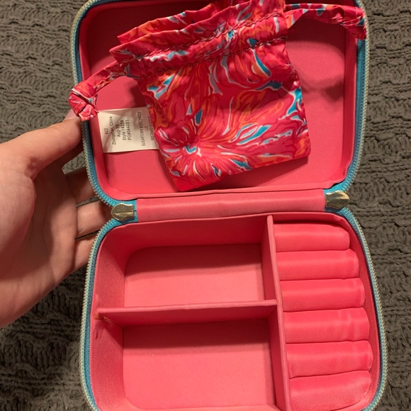 Lilly Pulitzer Flirty Jewelry Box EUC - Picture 2 of 3